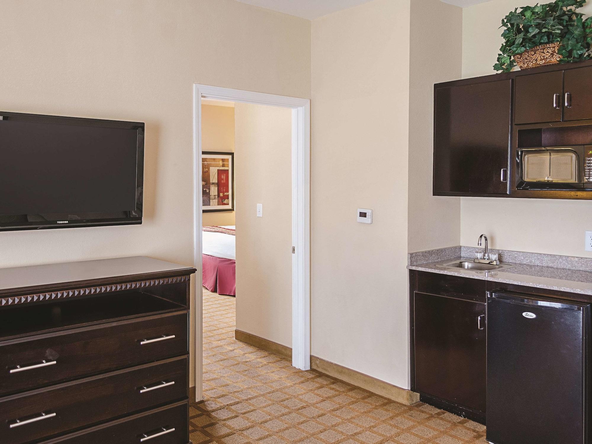 La Quinta By Wyndham Mobile Satsuma / Saraland Ξενοδοχείο Εξωτερικό φωτογραφία