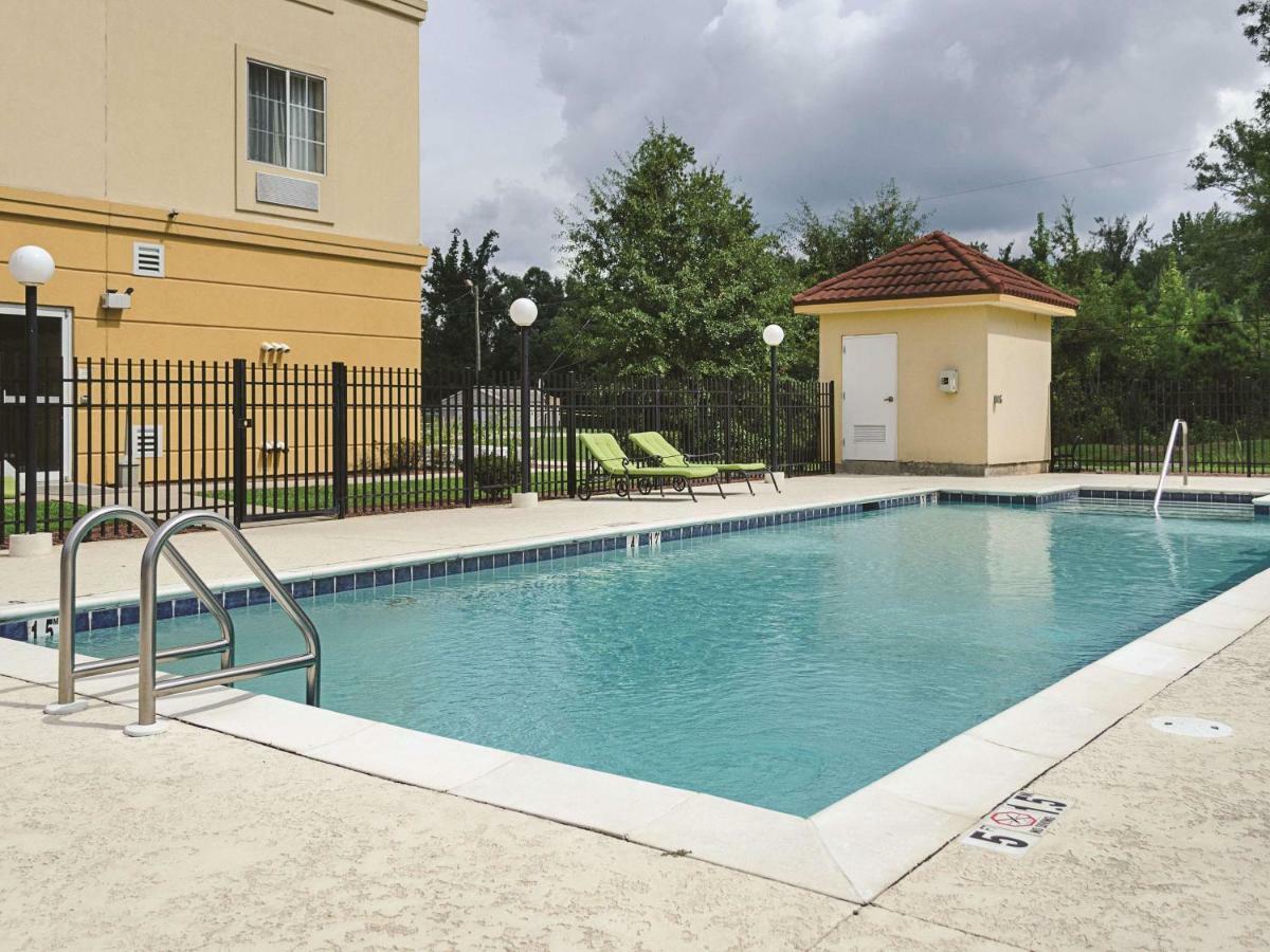 La Quinta By Wyndham Mobile Satsuma / Saraland Ξενοδοχείο Εξωτερικό φωτογραφία